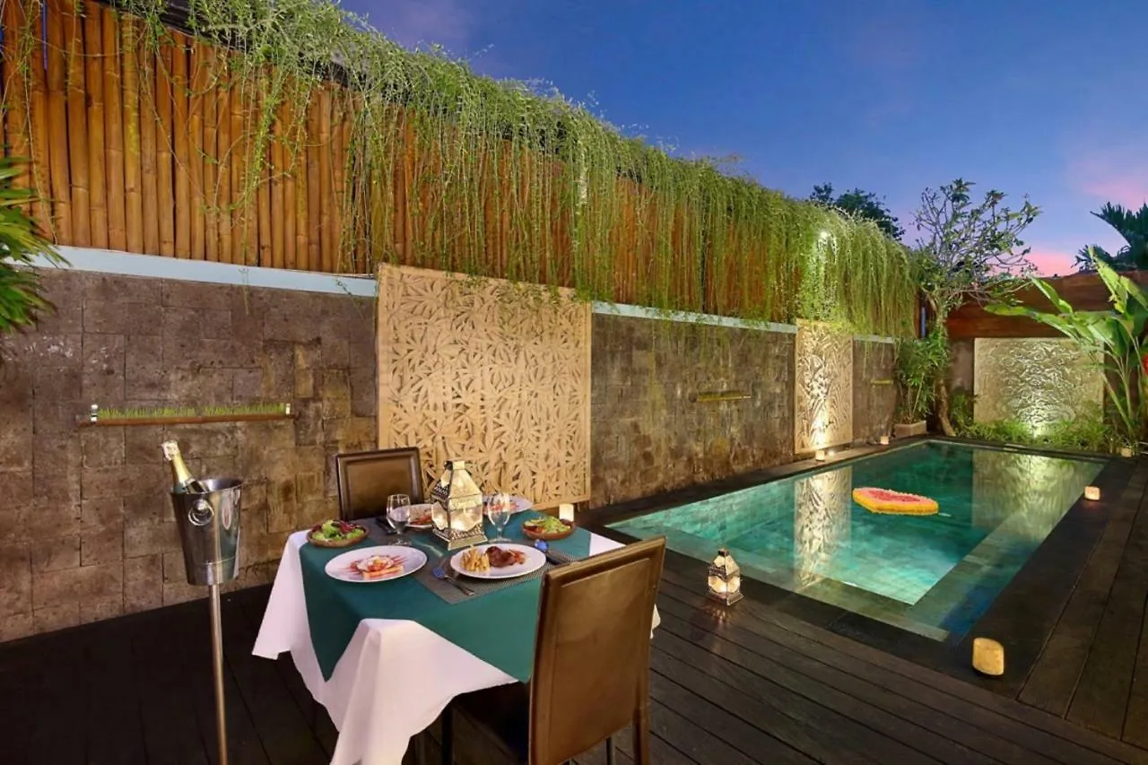 Villa Legian  Legian (Bali)